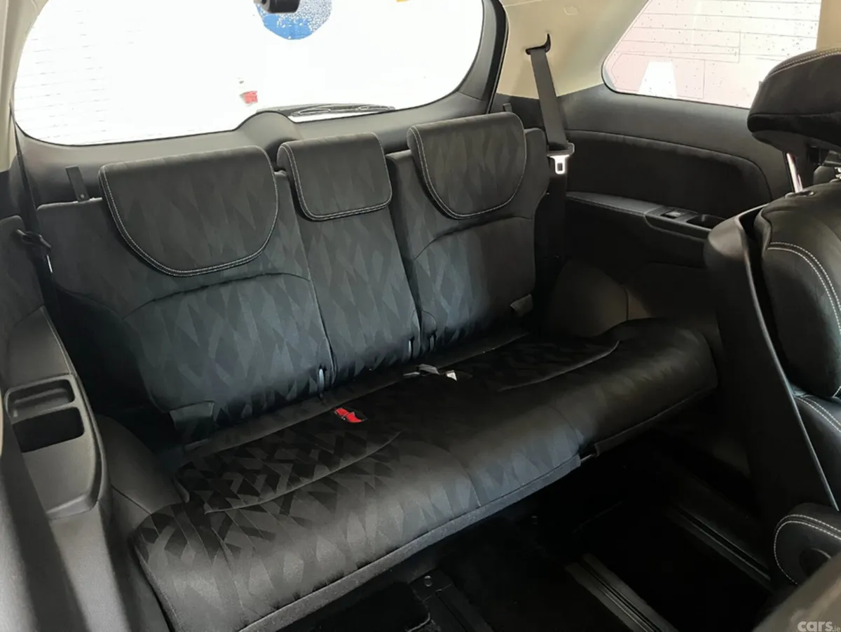 Honda Odyssey MPV, Petrol Hybrid, 2019, White