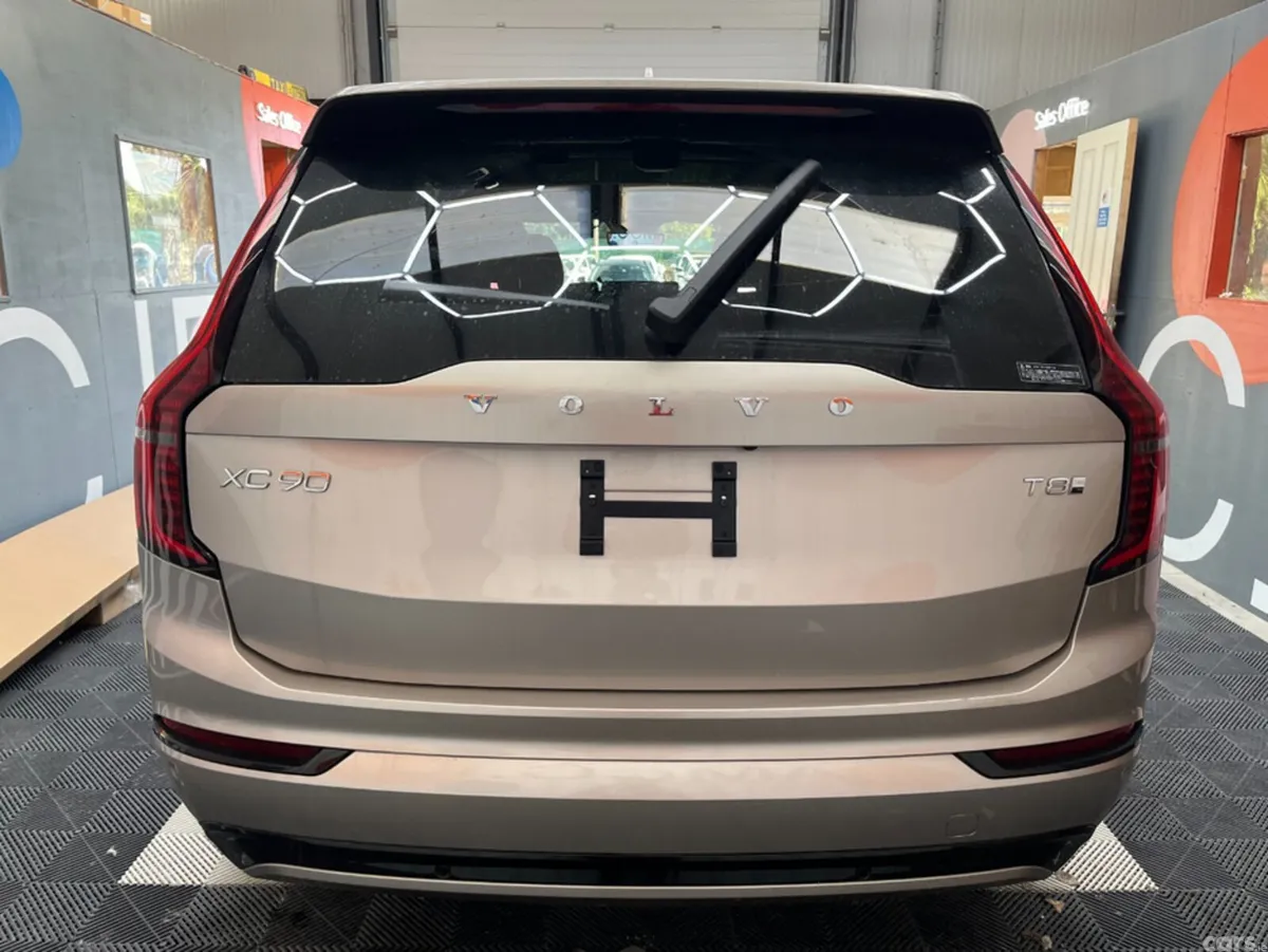 Volvo XC90 SUV, Petrol Plug-in Hybrid, 2025, Grey