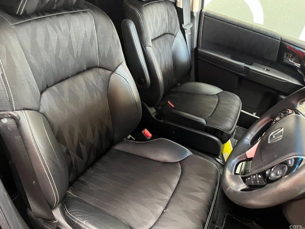 Honda Odyssey MPV, Petrol Hybrid, 2020, Black