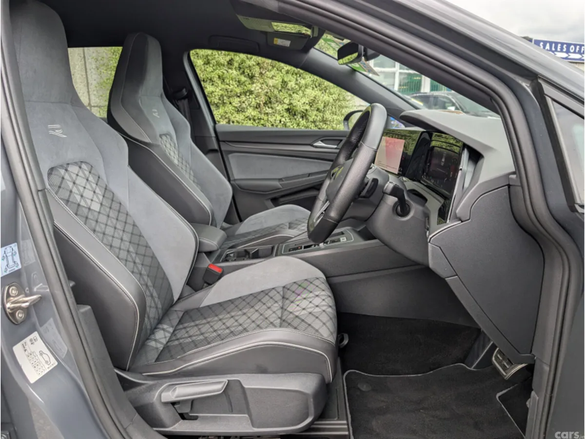 Volkswagen Golf Hatchback, Petrol, 2021, Grey