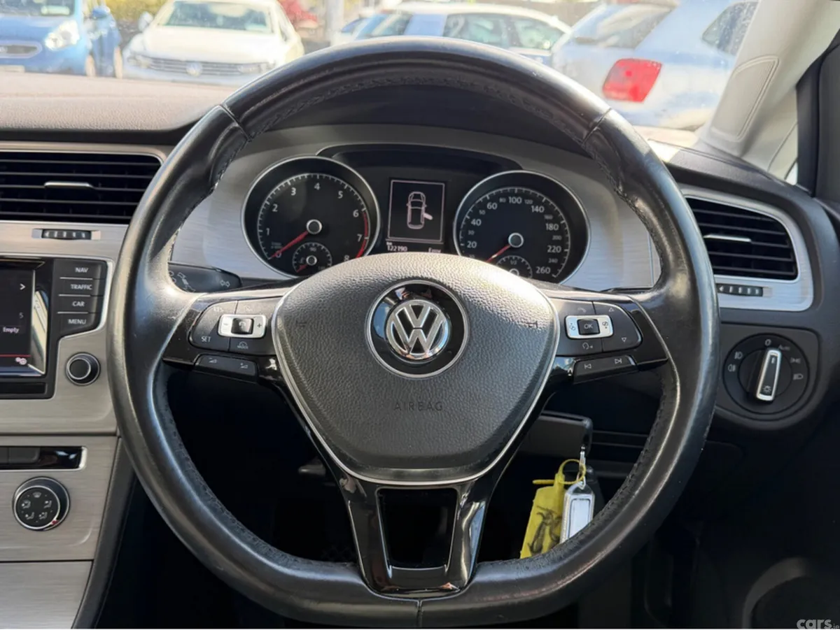 Volkswagen Golf Hatchback, Petrol, 2015, White