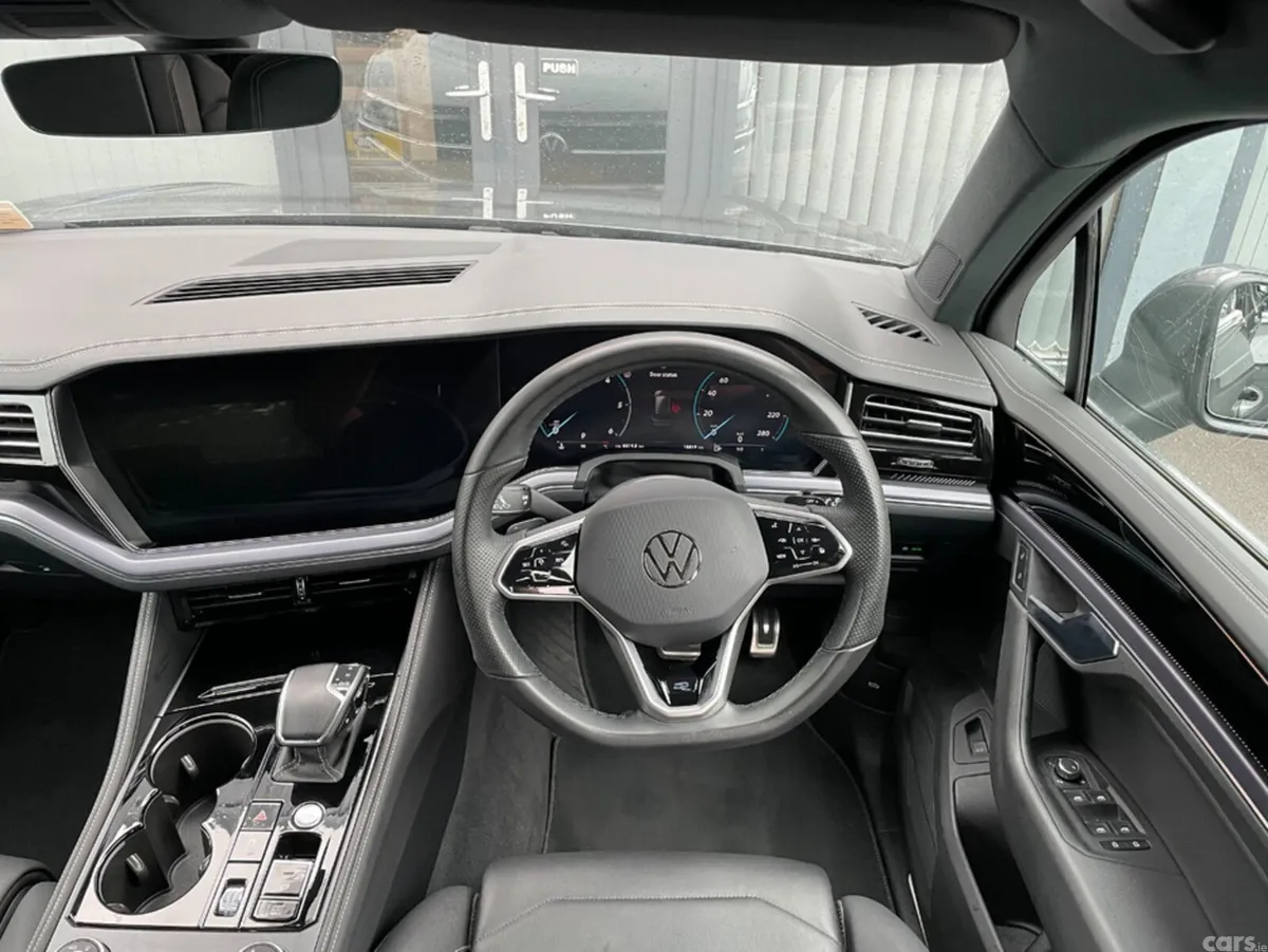 Volkswagen Touareg SUV, Diesel, 2024, Grey