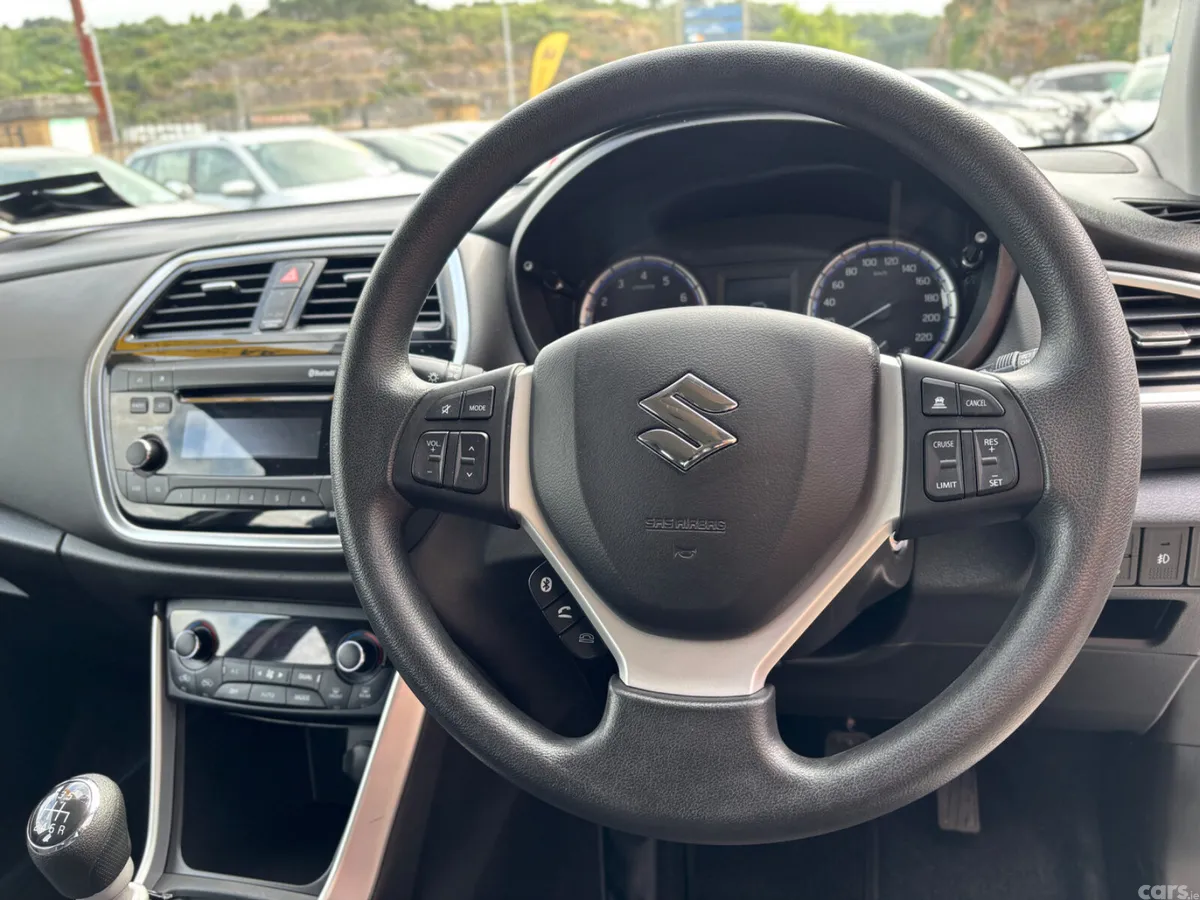 Suzuki SX4 SUV, Petrol, 2021, White