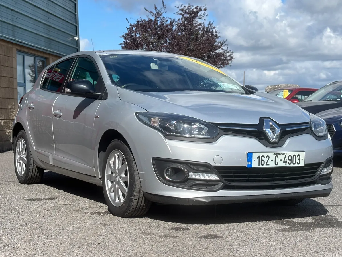 Renault Megane Hatchback, Diesel, 2016, Silver