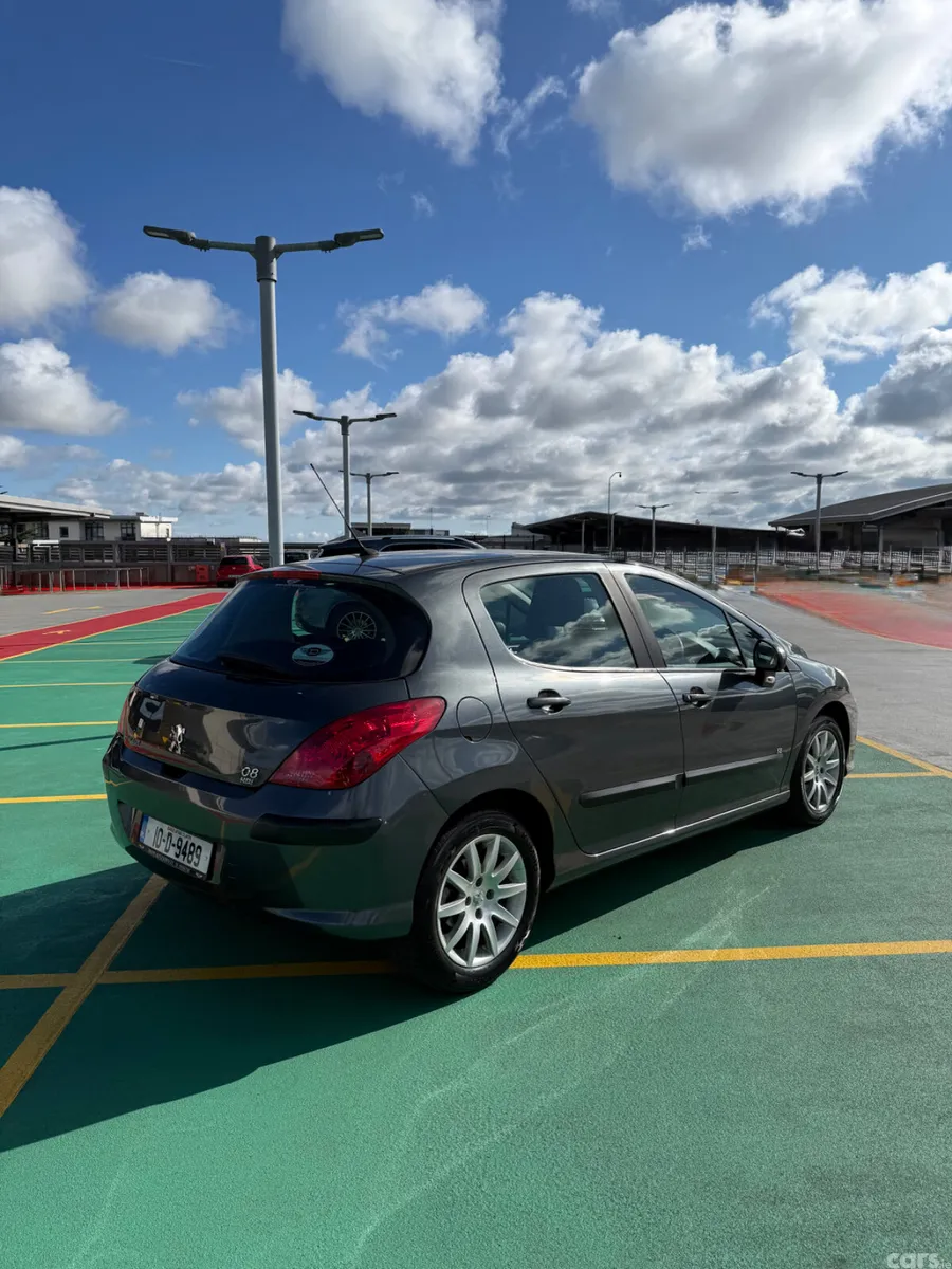Peugeot 308 Hatchback, Diesel, 2010, Grey