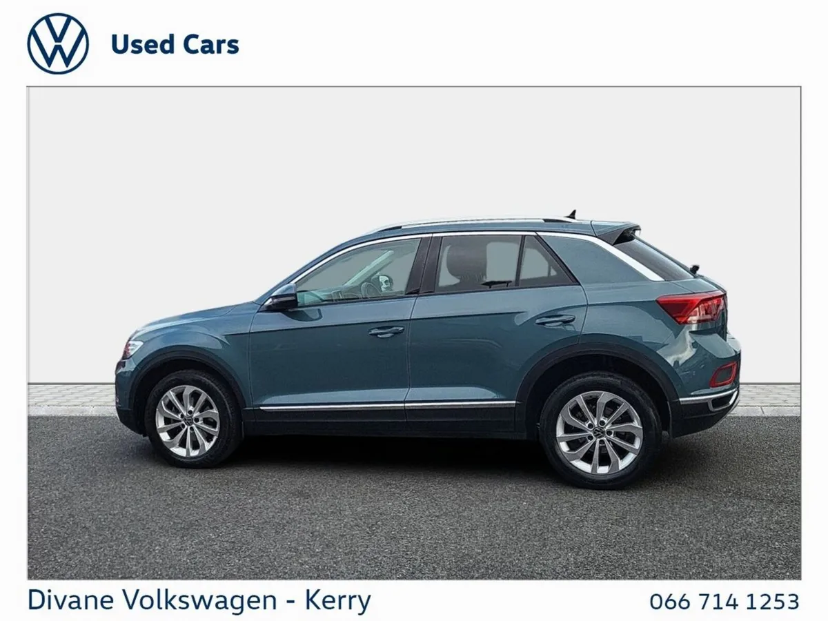Volkswagen T-Roc SUV, Petrol, 2024, Blue
