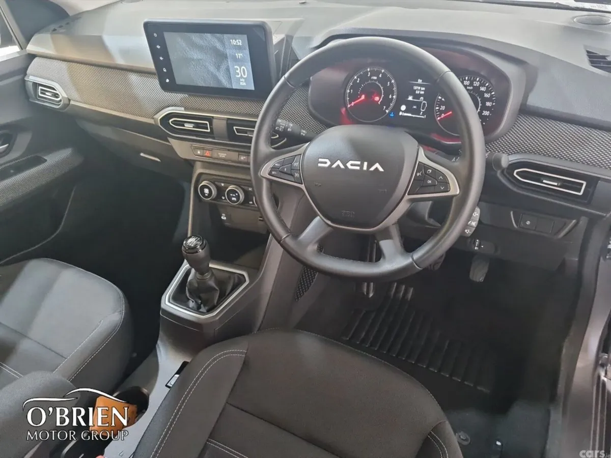 Dacia Jogger MPV, Petrol, 2026, Grey