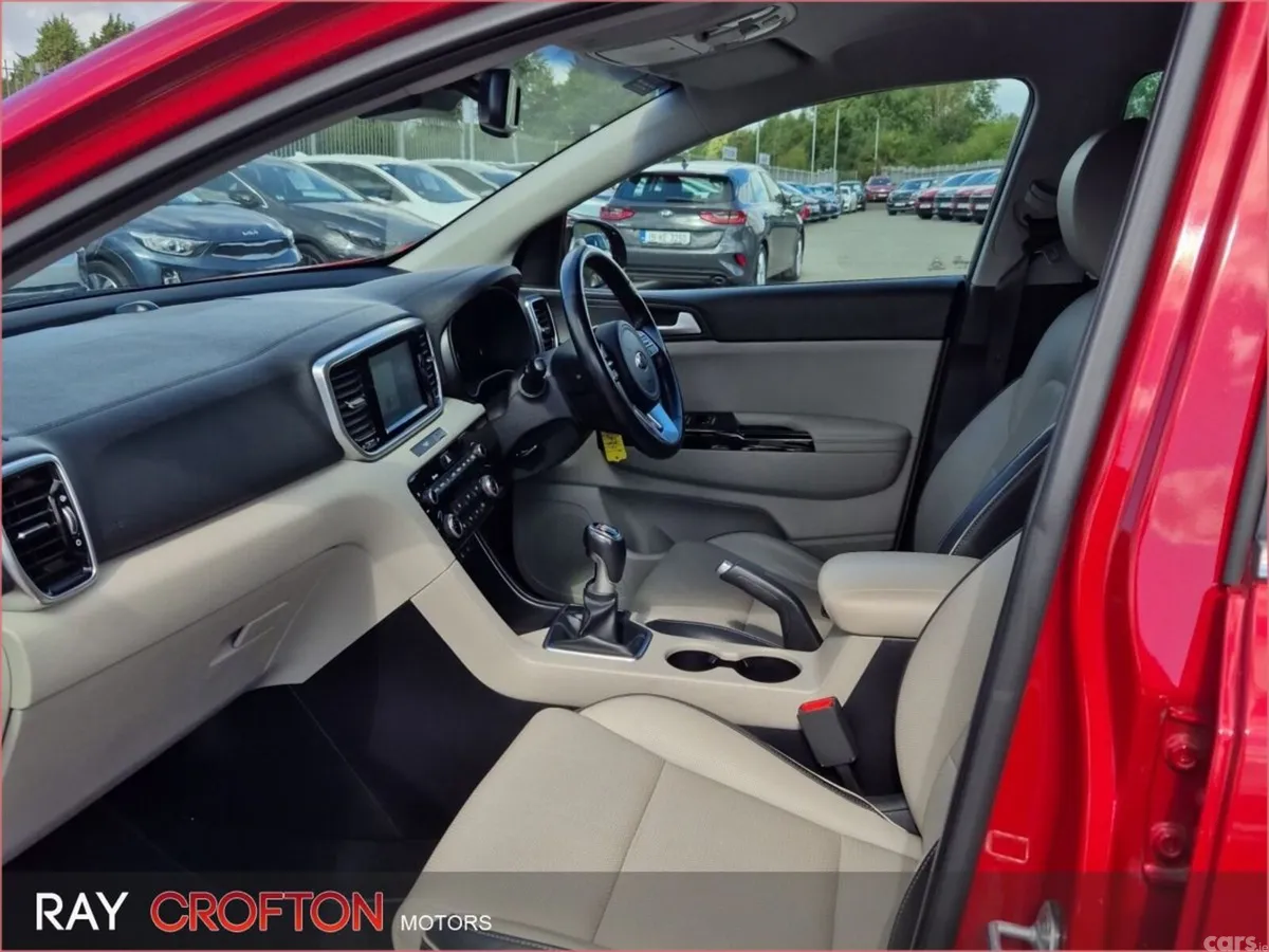 Kia Sportage SUV, Diesel, 2020, Red
