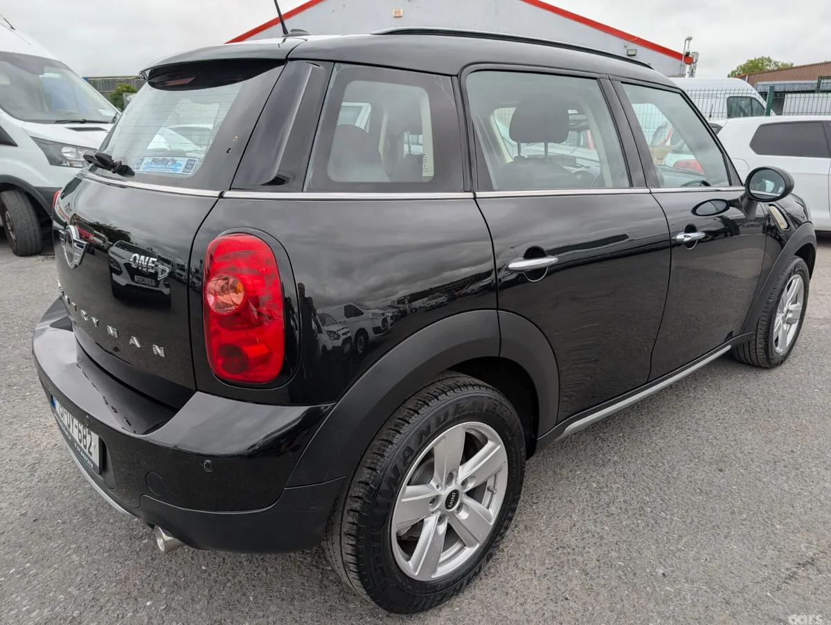 Mini One Estate/Jeep, Diesel, 2015, Black