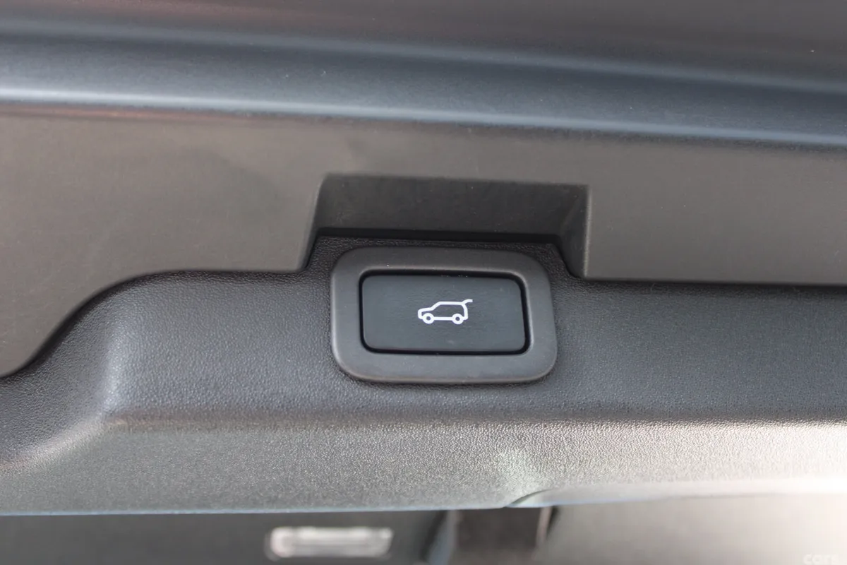 Land Rover Discovery SUV, Diesel, 2017, Grey