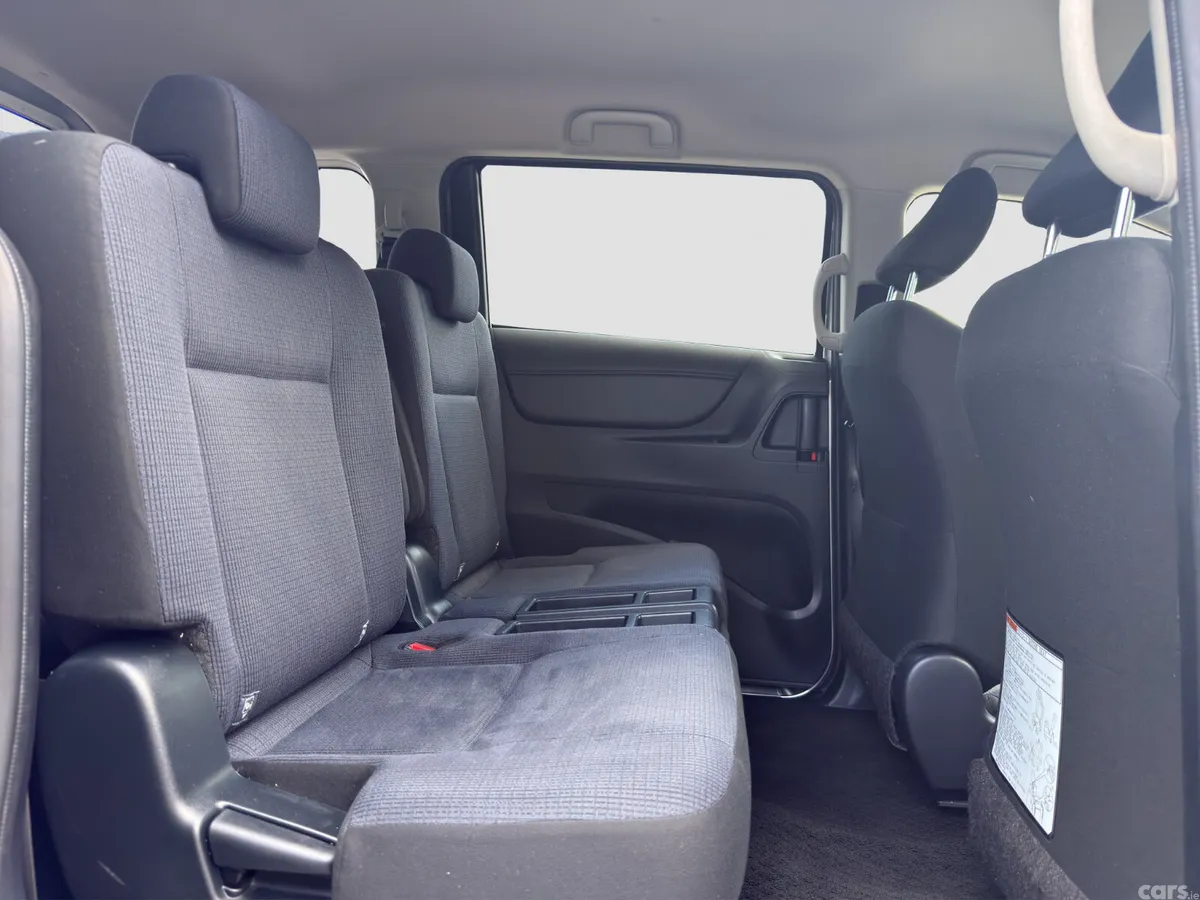 Toyota Sienta MPV, Petrol Hybrid, 2018, Silver