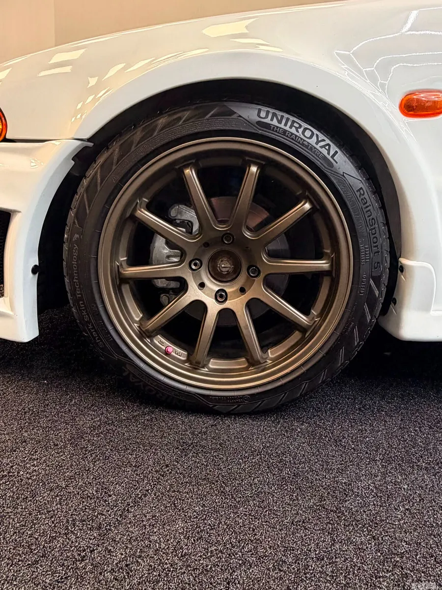 Mitsubishi Lancer Saloon, Petrol, 1994, White