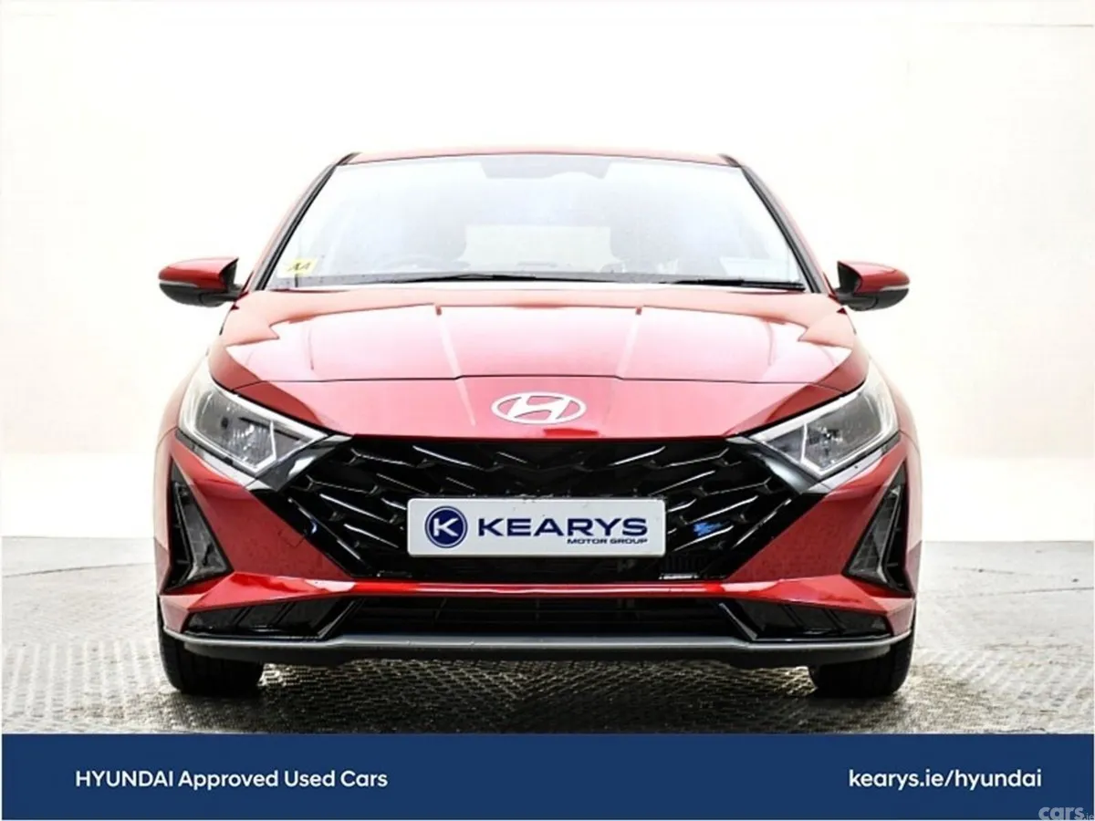 Hyundai i20 Hatchback, Petrol, 2024, Red
