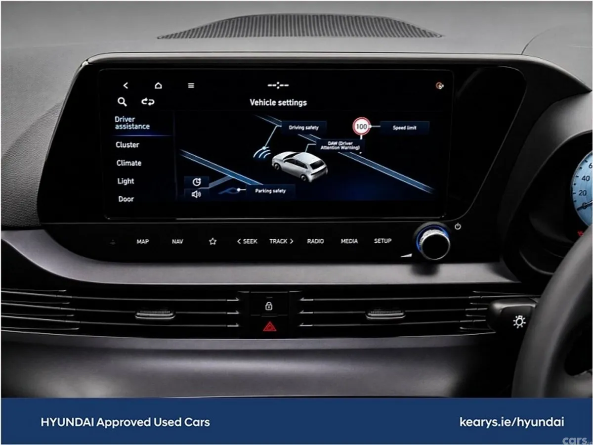 Hyundai i20 Hatchback, Petrol, 2024, Red