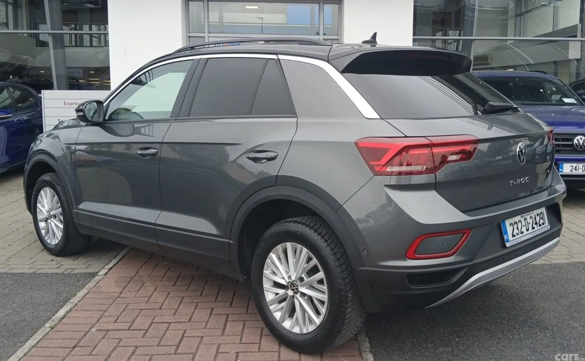 Volkswagen T-Roc SUV, Diesel, 2023, Grey