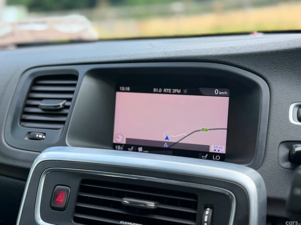 Volvo V60 Estate, Diesel, 2017, Grey