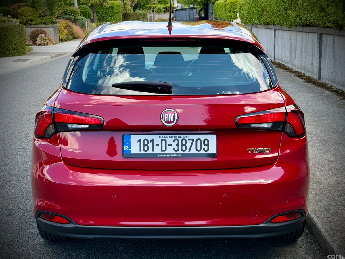 Fiat Tipo Hatchback, Petrol, 2018, Red
