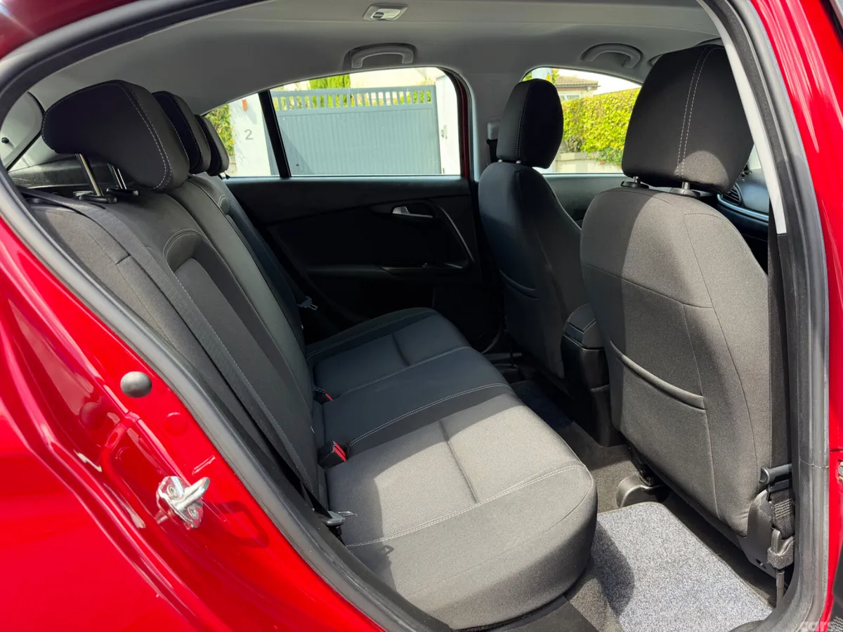 Fiat Tipo Hatchback, Petrol, 2018, Red