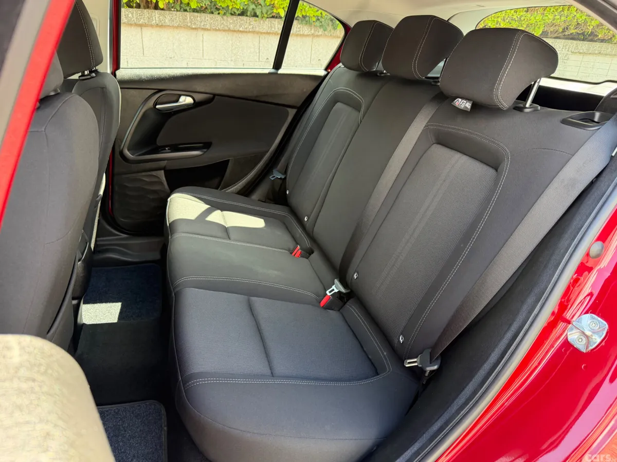 Fiat Tipo Hatchback, Petrol, 2018, Red