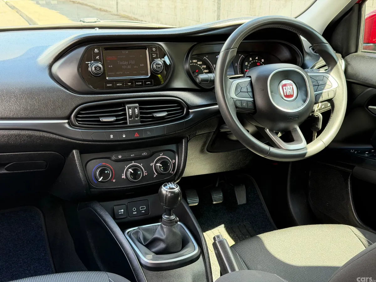 Fiat Tipo Hatchback, Petrol, 2018, Red