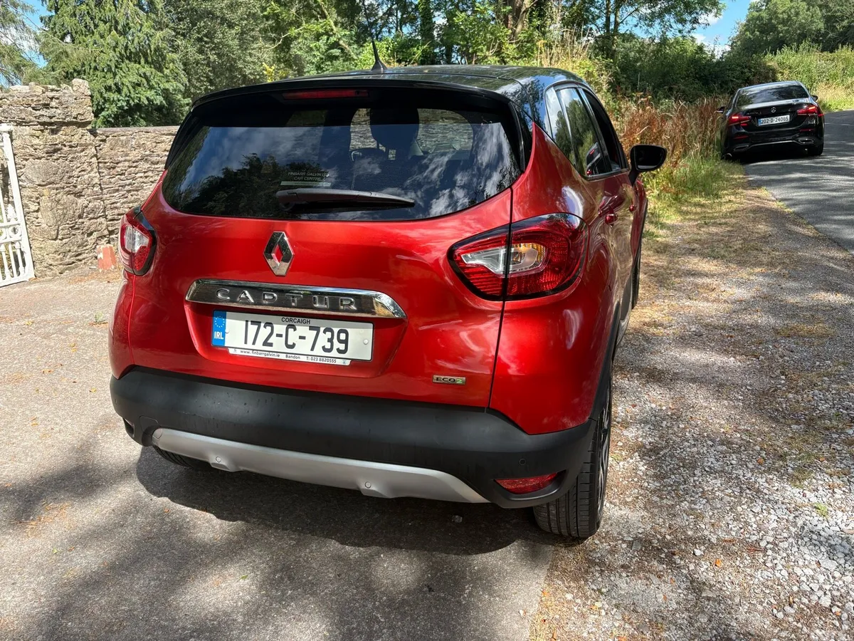 Renault Captur Hatchback, Diesel, 2017, Red