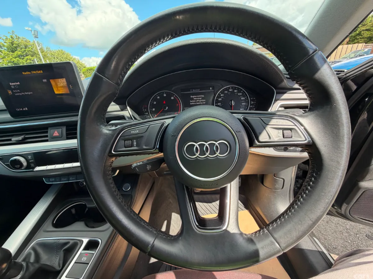 Audi A4 Saloon, Petrol, 2017, Black