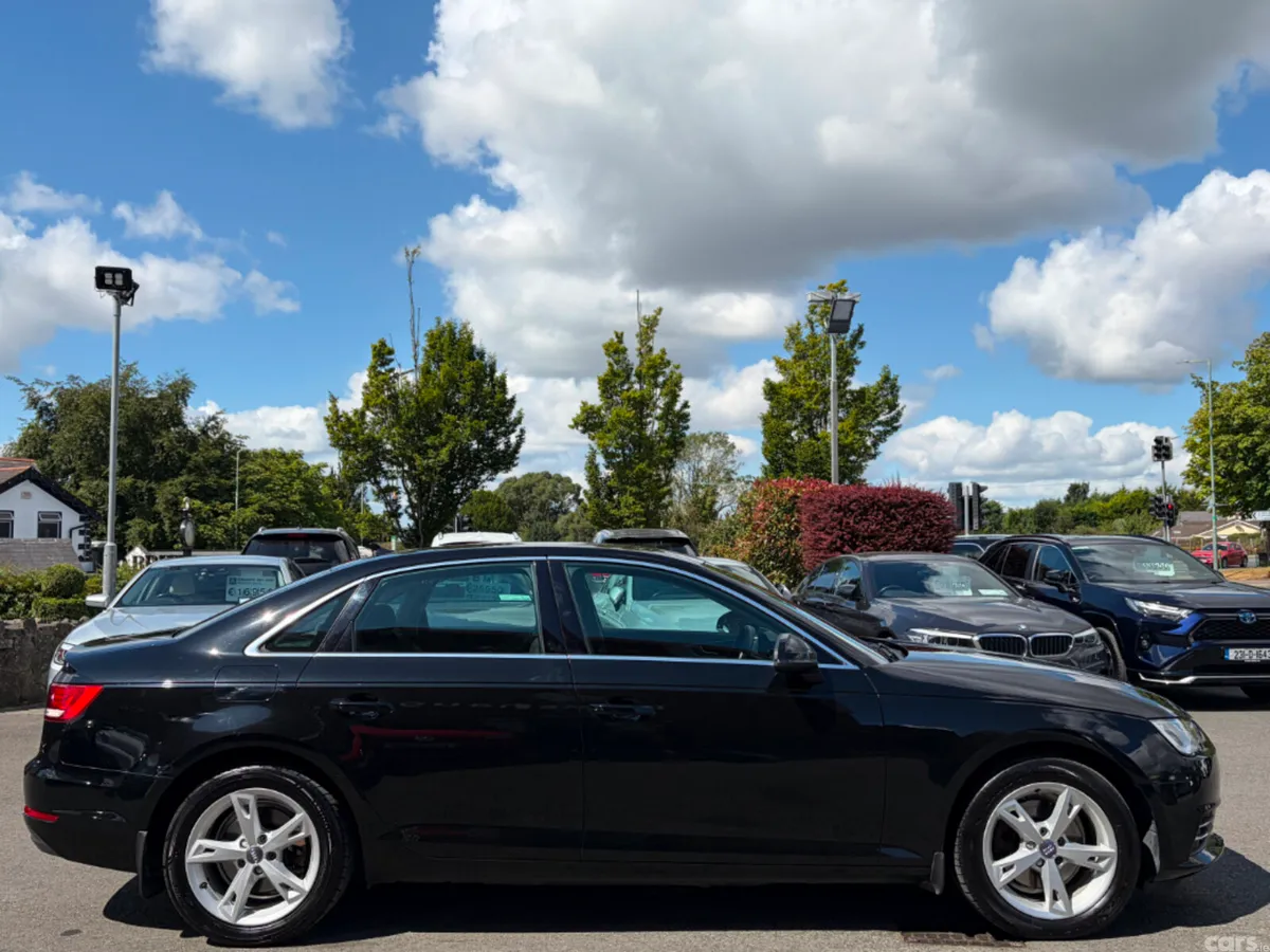 Audi A4 Saloon, Petrol, 2017, Black