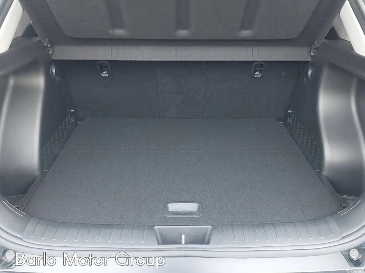 Hyundai KONA MPV, Petrol, 2023, Black