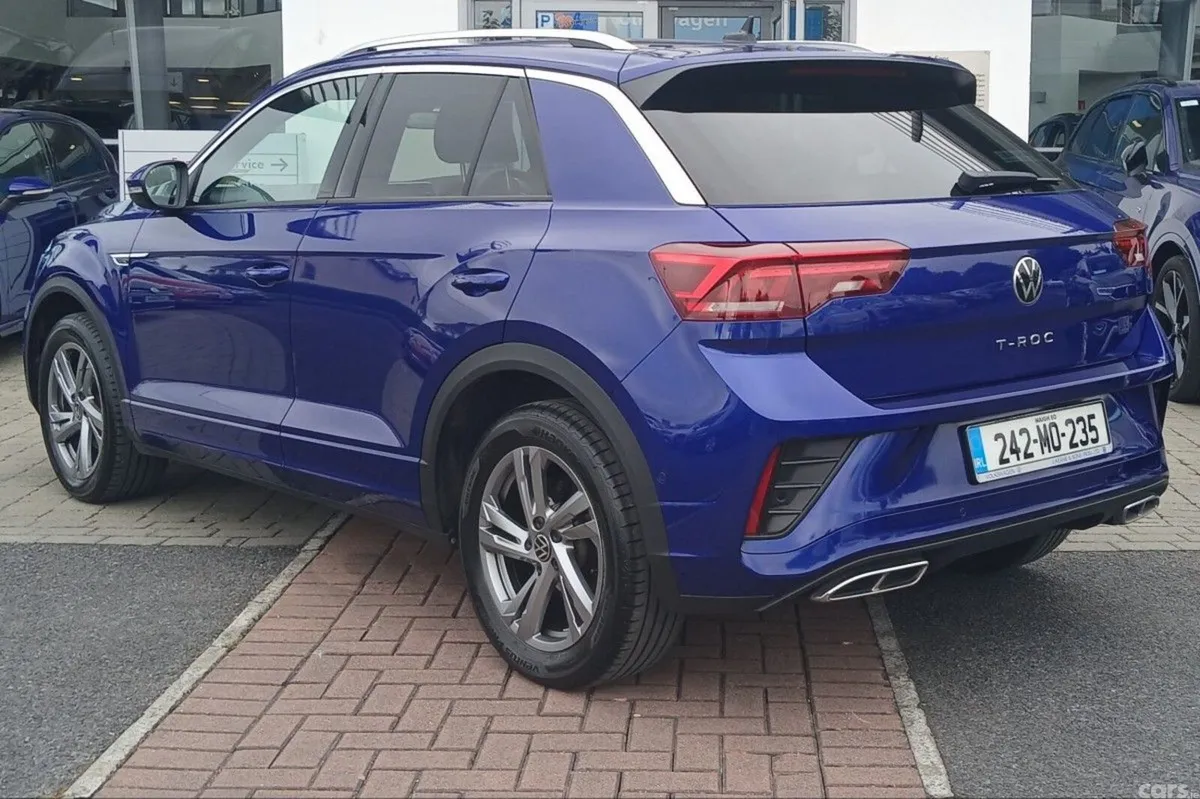 Volkswagen T-Roc SUV, Petrol, 2024, Blue