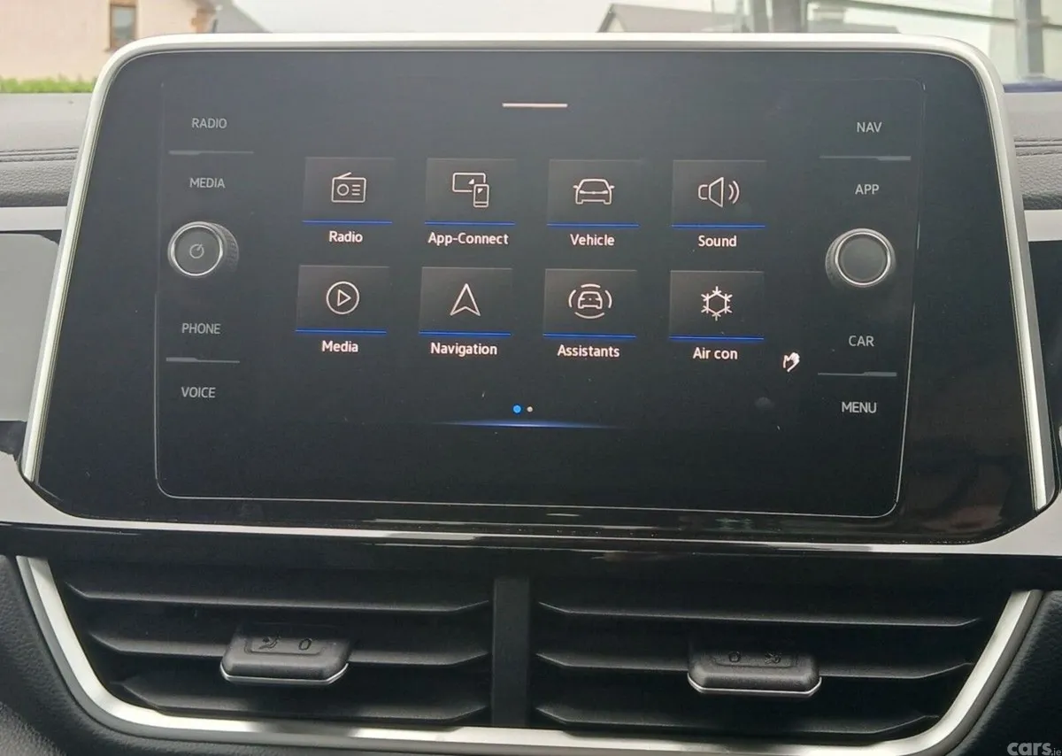 Volkswagen T-Roc SUV, Petrol, 2024, Blue