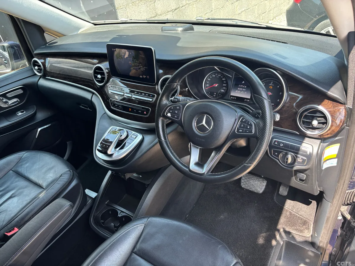 Mercedes-Benz V-Class MPV, Diesel, 2017, Blue