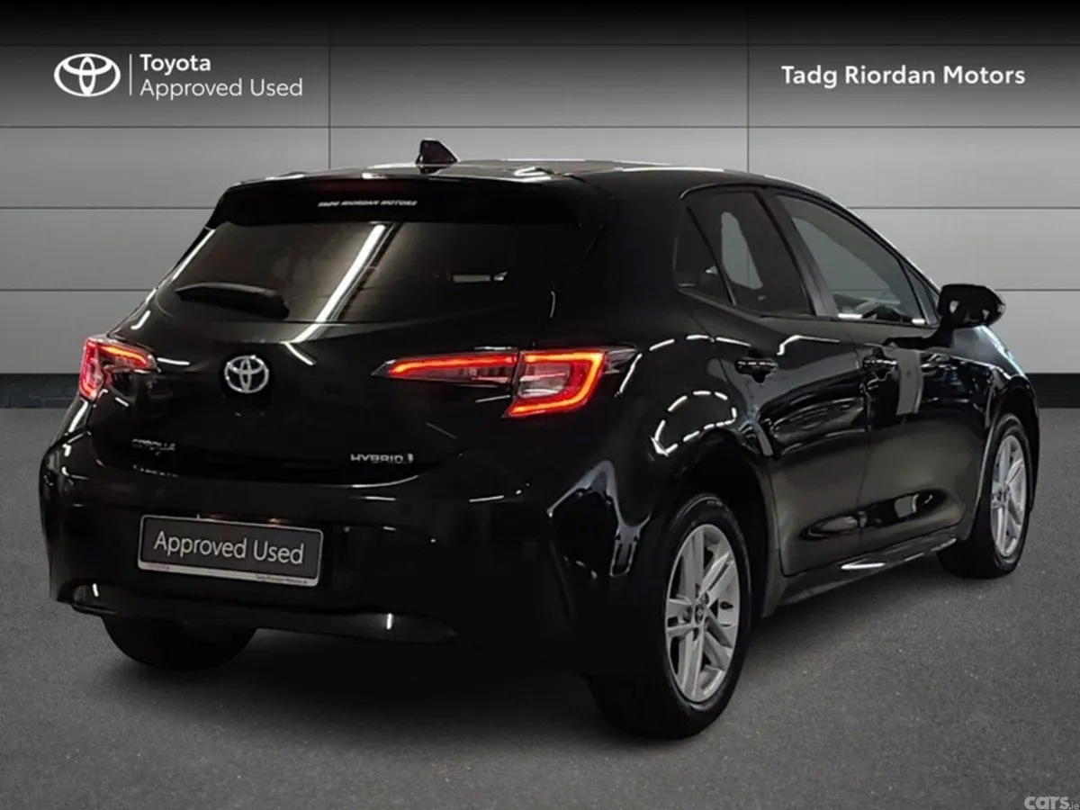 Toyota Corolla Hatchback, Petrol Hybrid, 2023, Black