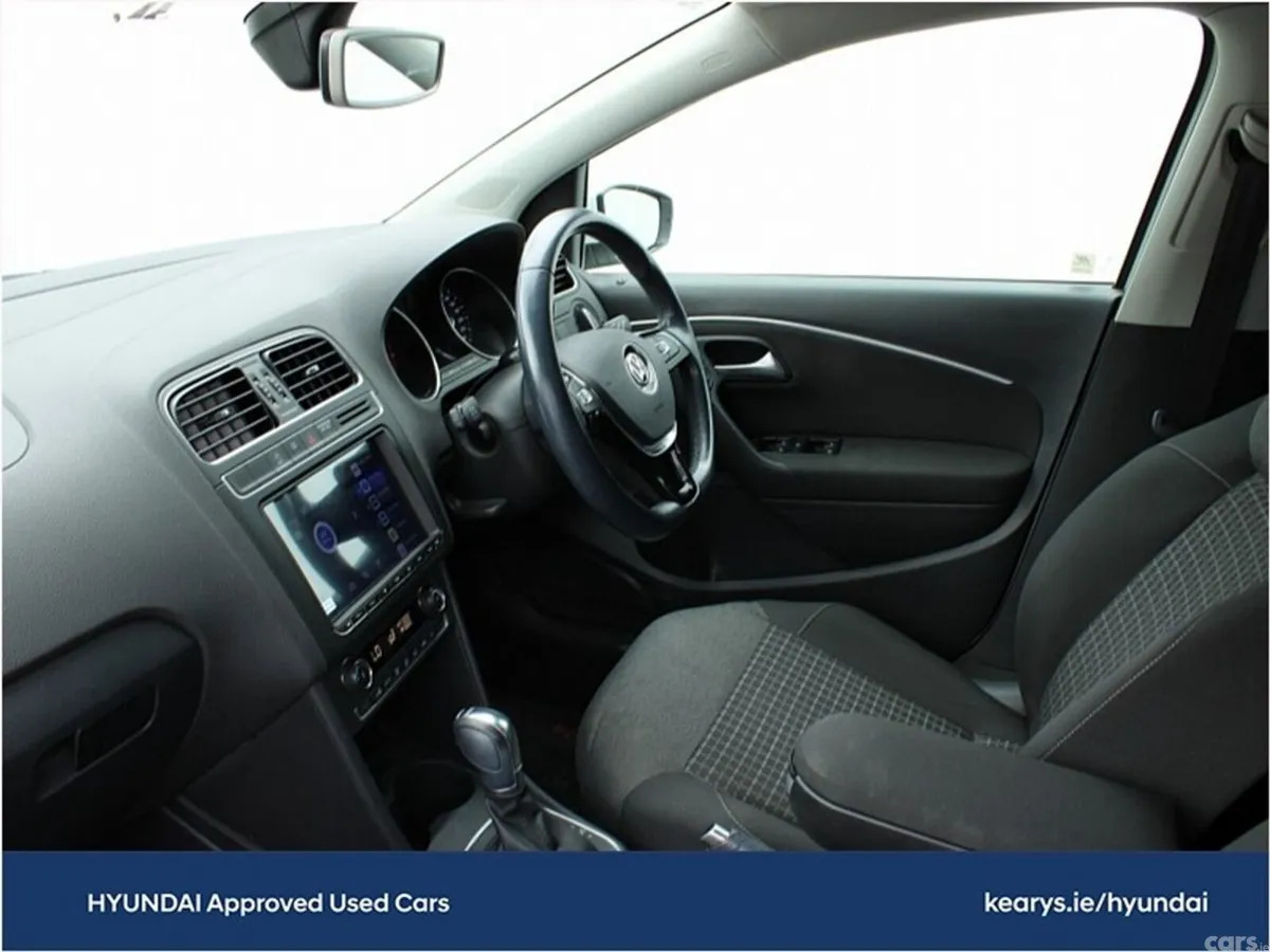 Volkswagen Polo Hatchback, Petrol, 2018, White