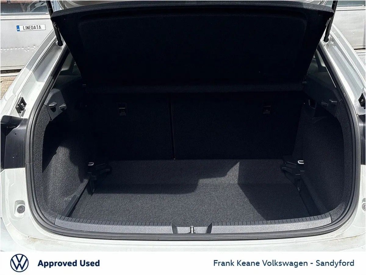 Volkswagen Taigo Estate, Petrol, 2026, White