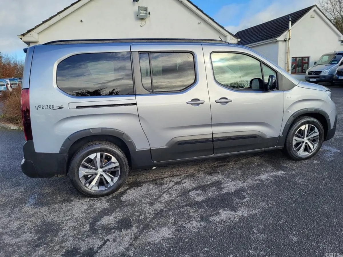 Peugeot Rifter MPV, Diesel, 2024, Grey