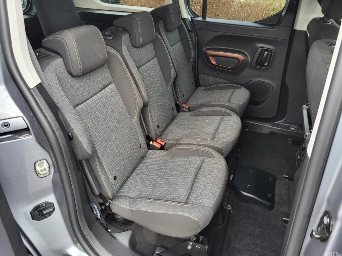 Peugeot Rifter MPV, Diesel, 2024, Grey
