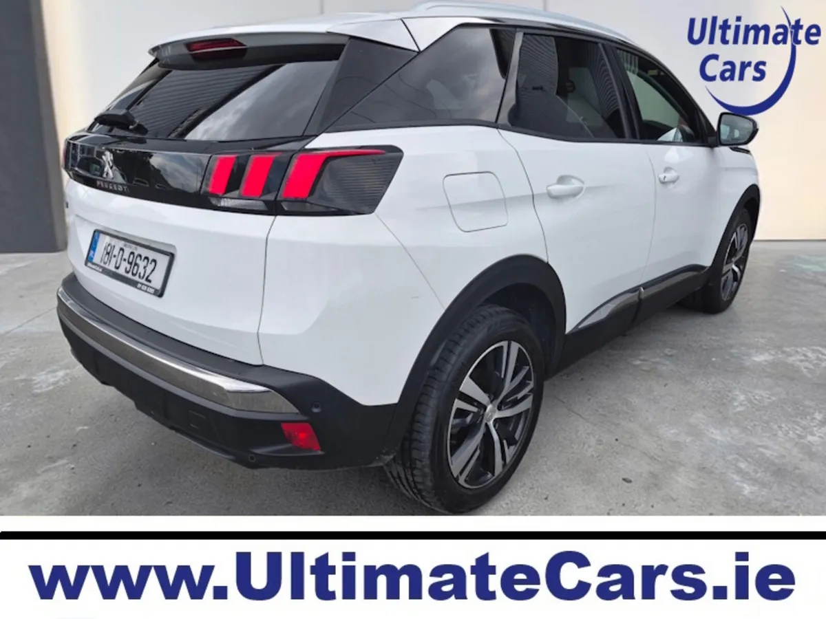 Peugeot 3008 MPV, Petrol, 2018, White