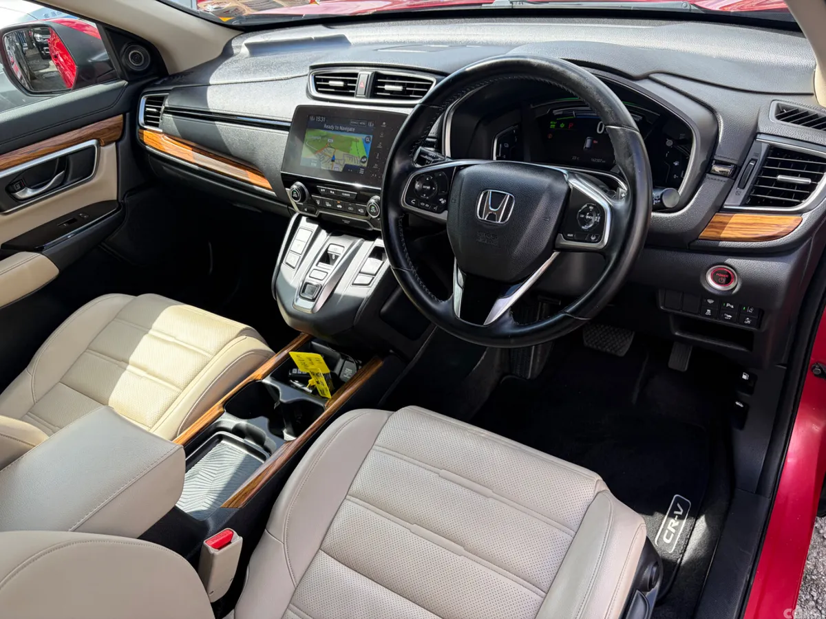 Honda CR-V SUV, Petrol Hybrid, 2019, Red