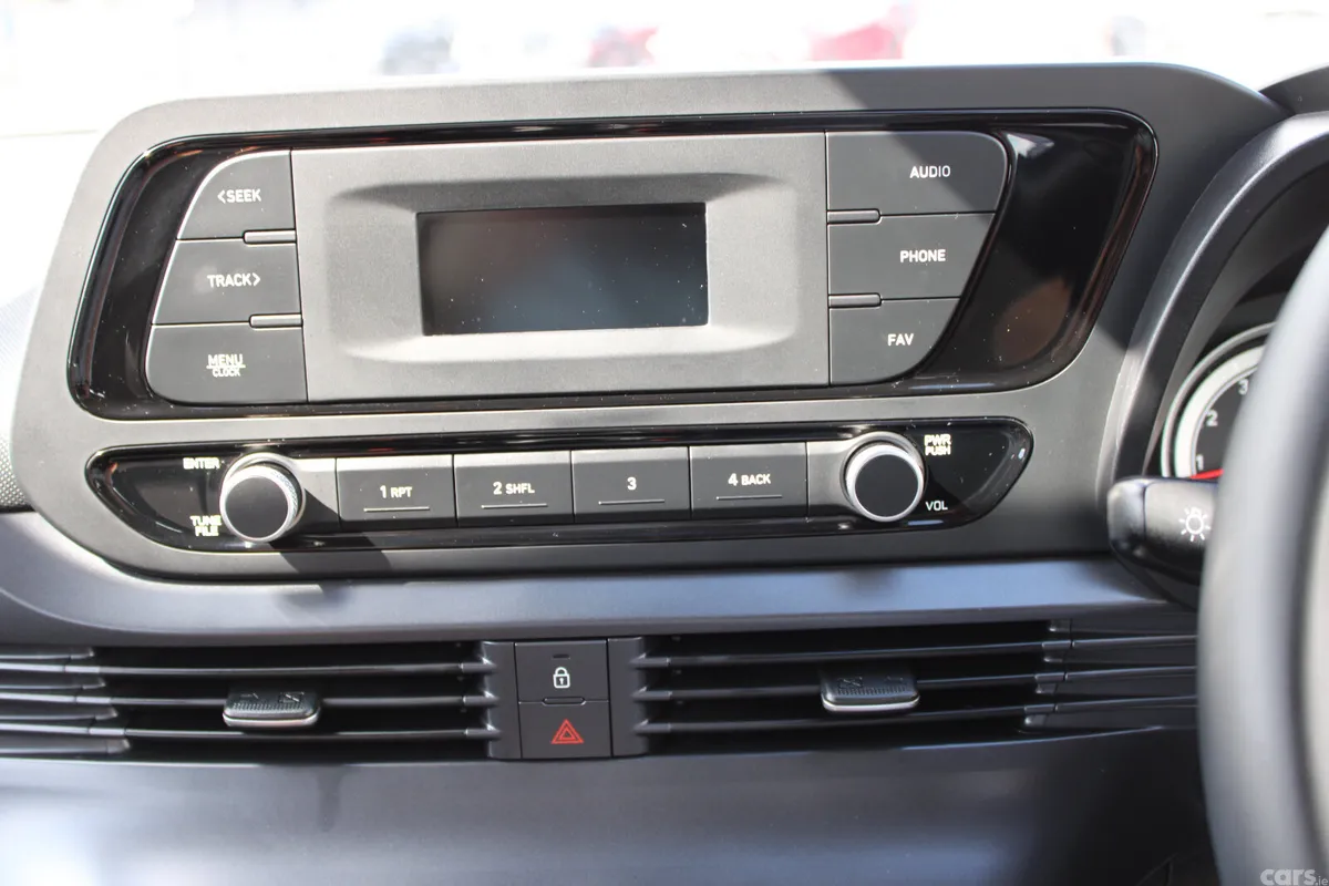Hyundai Bayon Estate/Jeep, Petrol, 2024, White