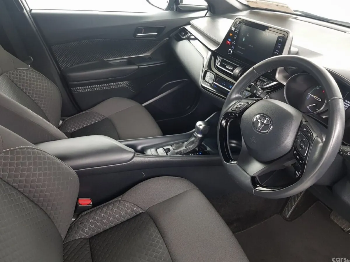 Toyota C-HR Hatchback, Petrol Hybrid, 2023, Grey