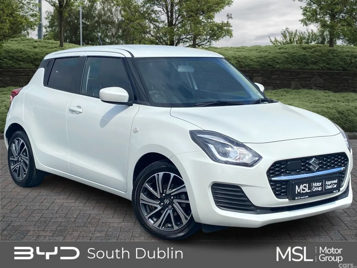 Suzuki Swift Hatchback, Petrol, 2024, White