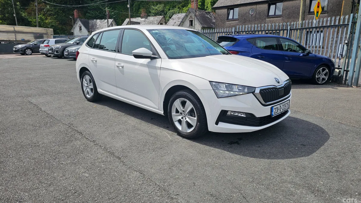 Skoda Scala Hatchback, Petrol, 2023, White