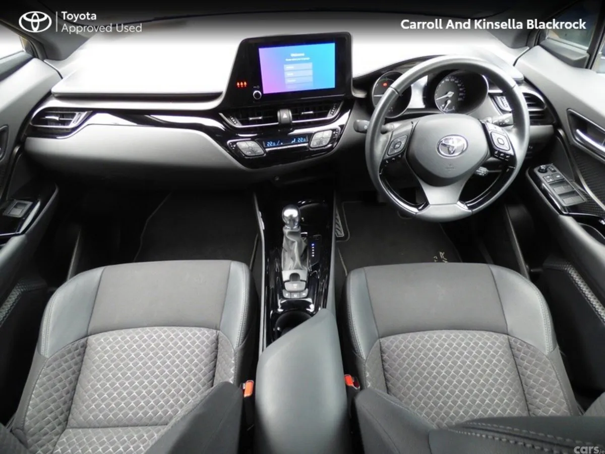 Toyota C-HR SUV, Petrol Hybrid, 2023, Grey
