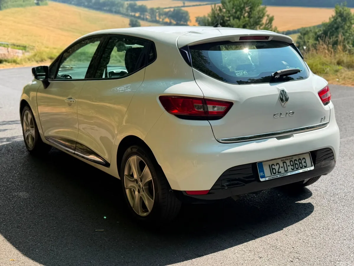 Renault Clio Hatchback, Diesel, 2016, White