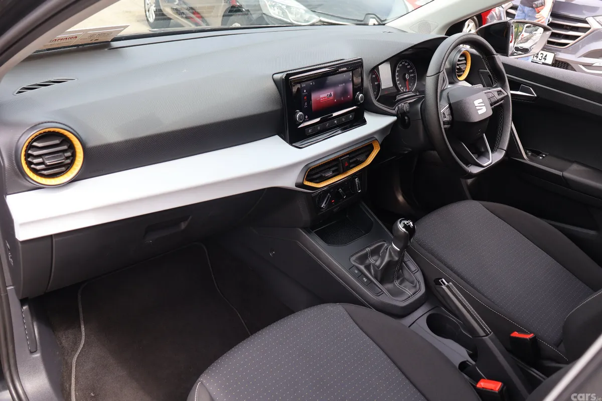 SEAT Ibiza Hatchback, Petrol, 2022, Black