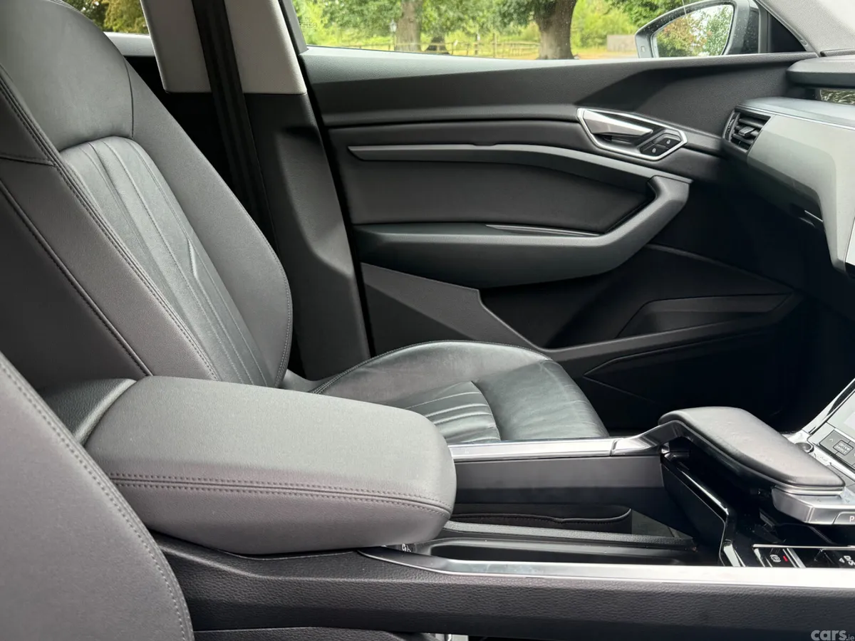 Audi e-tron Estate, Electric, 2020, Black