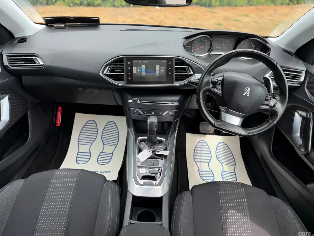 Peugeot 308 Estate, Petrol, 2015, Grey