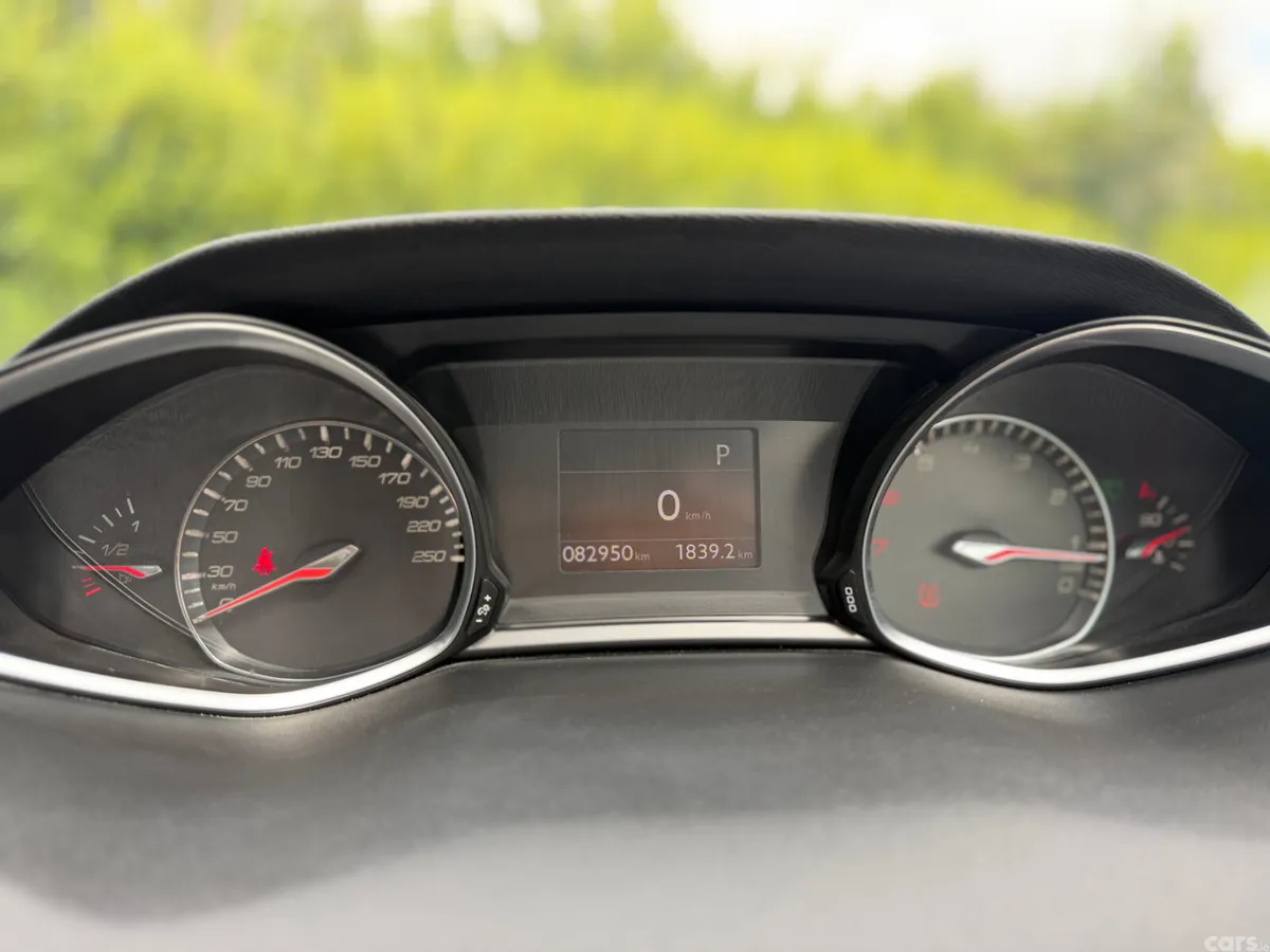 Peugeot 308 Estate, Petrol, 2015, Grey