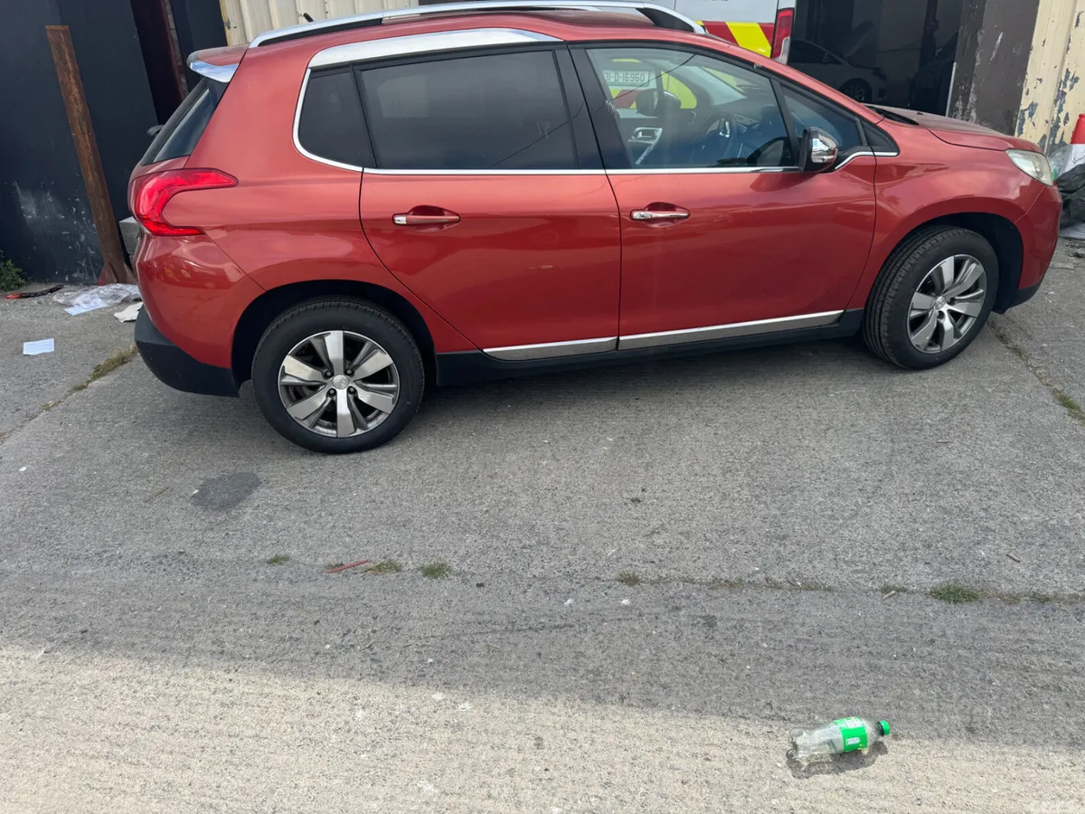 Peugeot 2008 SUV, Petrol, 2015, Orange