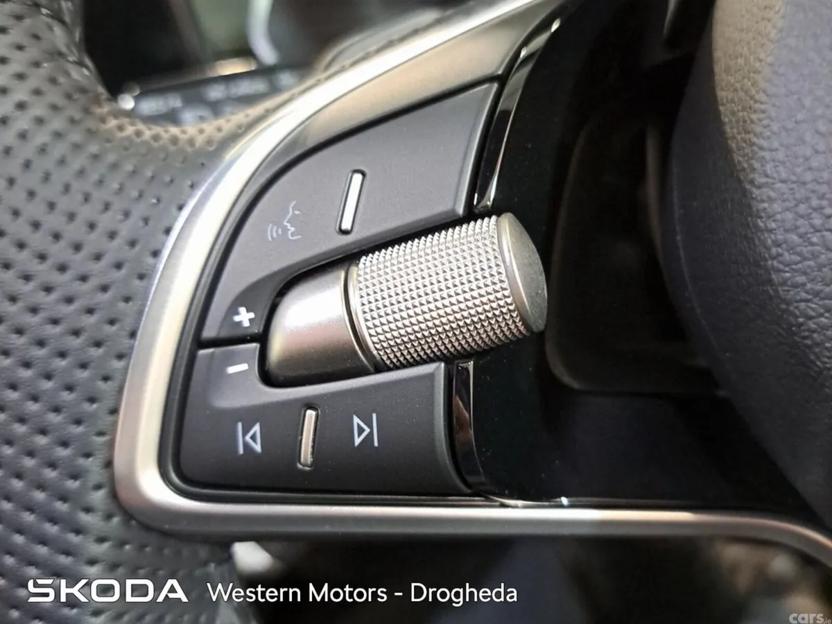 Skoda Octavia Saloon, Diesel, 2026, Purple